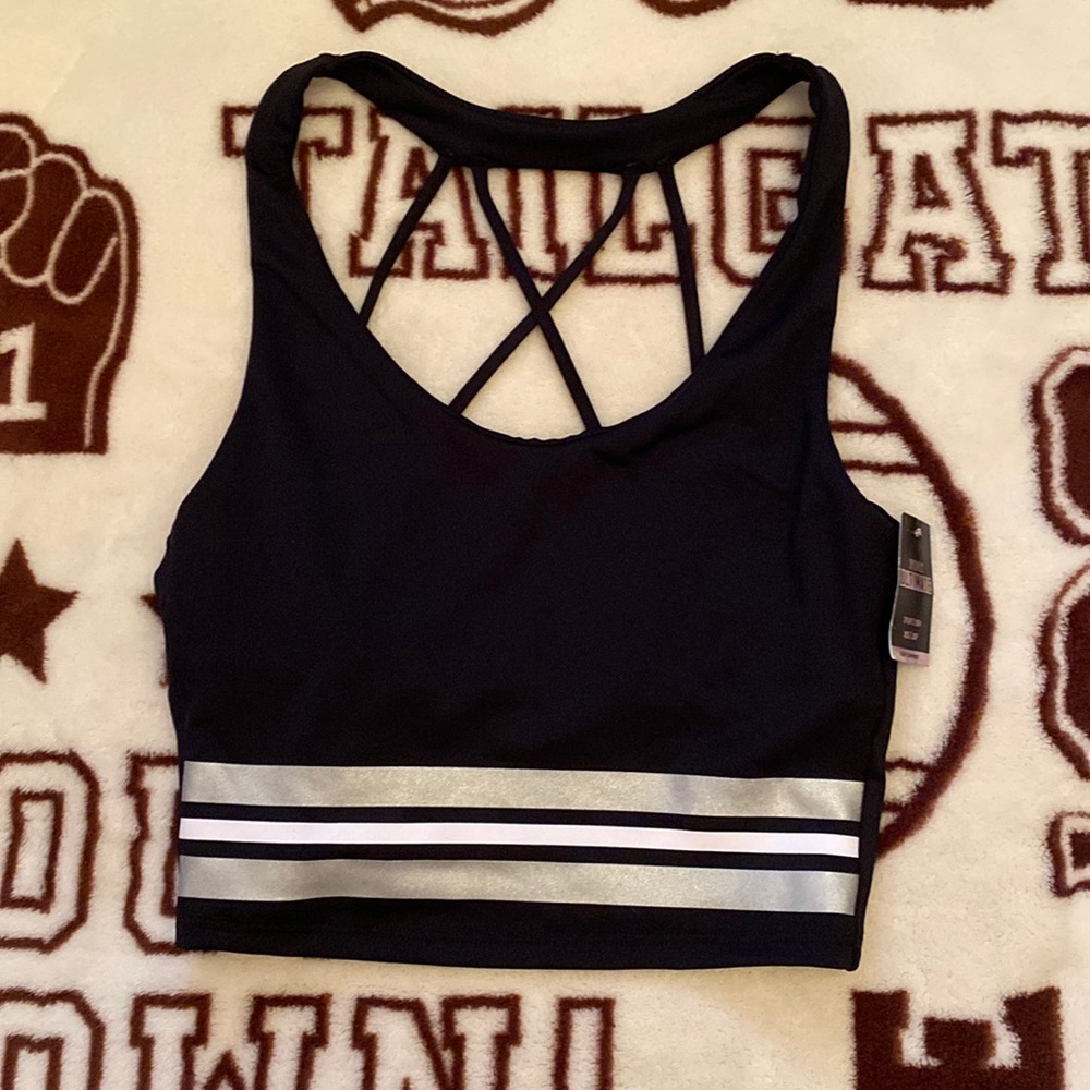 Victoria’s Secret pink sports bra